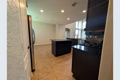 6614 Hunters Creek Lane, Baytown, TX 77521 - Photo 8
