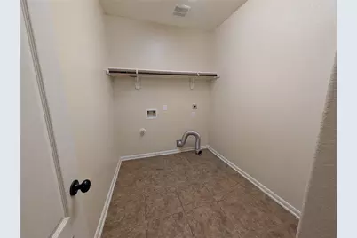 6614 Hunters Creek Lane, Baytown, TX 77521 - Photo 18