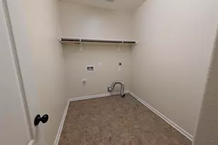 6614 Hunters Creek Ln, Baytown, TX 77521 - Photo 18