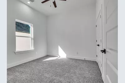 5130 Clover Street #A/B, Houston, TX 77033 - Photo 12