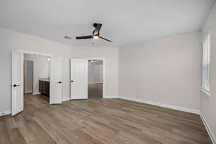 1931 June Lk Ln, Iowa Colony, TX 77583 - Photo 4