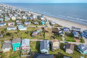 4212 Vista Rd, Galveston, TX 77554 - Photo 2