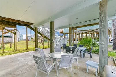 4212 Vista Road, Galveston, TX 77554 - Photo 32