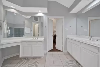 12126 Laguna Pointe Lane, Houston, TX 77041 - Photo 18