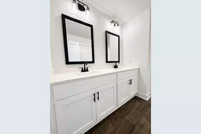 2230 W Post Oak Circle, Dayton, TX 77535 - Photo 16