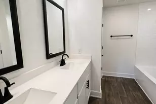 2230 W Post Oak Cir, Dayton, TX 77535 - Photo 18