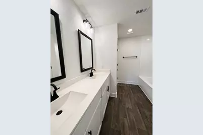 2230 W Post Oak Circle, Dayton, TX 77535 - Photo 14