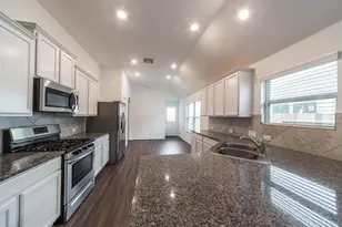 25911 Rosin Lake Ln, Richmond, TX 77406 - Photo 6