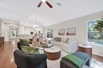 87 N Auburn Path Circle Drive, The Woodlands, TX 77382 - Photo 10