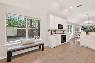 87 N Auburn Path Circle Dr, The Woodlands, TX 77382 - Photo 12