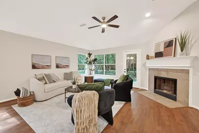 87 N Auburn Path Circle Drive, The Woodlands, TX 77382 - Photo 8