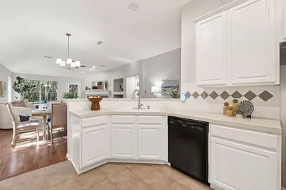 87 N Auburn Path Circle Drive, The Woodlands, TX 77382 - Photo 16