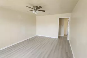 4415 Groton Dr, Houston, TX 77047 - Photo 4