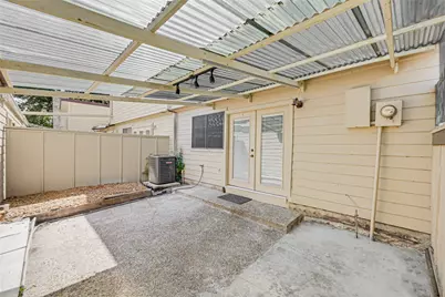 12421 S Dairy Ashford Road #2421, Houston, TX 77099 - Photo 18