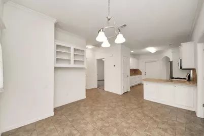 228 Green Leaf Street, Huntsville, TX 77340 - Photo 18