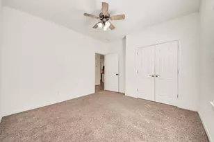 228 Greenleaf St, Huntsville, TX 77340 - Photo 30