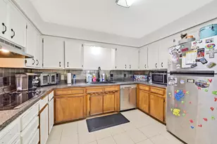 4004 Hillcrest St, Liberty, TX 77575 - Photo 8