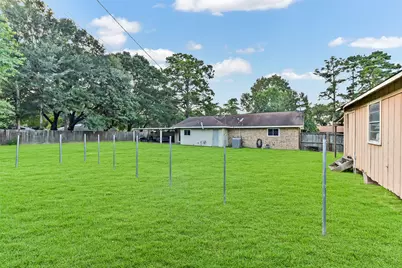 4004 Hillcrest Street, Liberty, TX 77575 - Photo 18