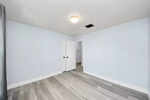 3207 Jorns St, Houston, TX 77045 - Photo 24