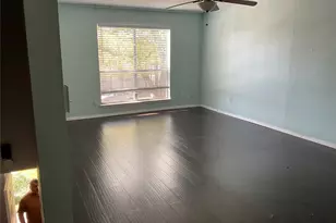 6202 Skyline Dr, Houston, TX 77057 - Photo 2