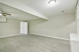 500 Farrer St, Angleton, TX 77515 - Photo 12