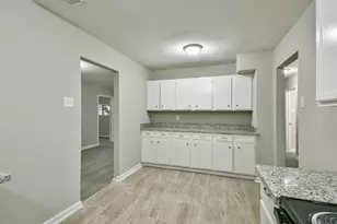 500 Farrer St, Angleton, TX 77515 - Photo 18