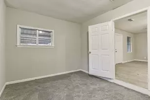500 Farrer St, Angleton, TX 77515 - Photo 30