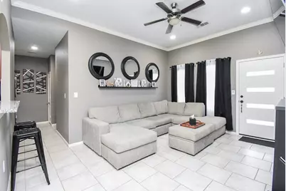 10014 Sierra Drive, Houston, TX 77051 - Photo 4