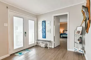 4214 Liberty Dr, Galveston, TX 77554 - Photo 6