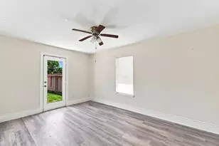 1012 W Hart Ave, Pasadena, TX 77506 - Photo 14