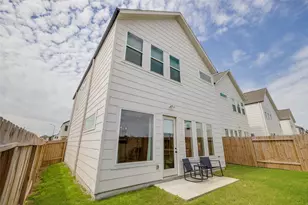 4402 Santorini Ln, Houston, TX 77045 - Photo 32