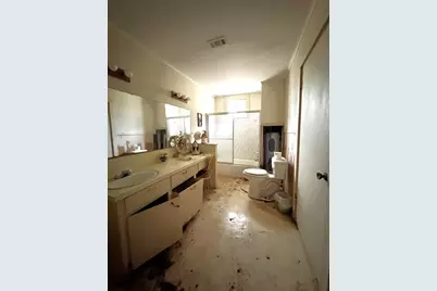704 E Elder Street, Colmesneil, TX 75938 - Photo 22