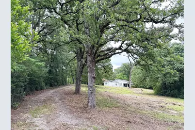 704 E Elder Street, Colmesneil, TX 75938 - Photo 2