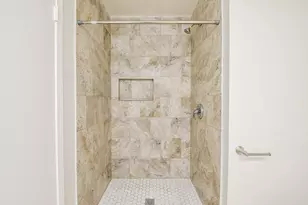 26 Yewleaf Rd, The Woodlands, TX 77381 - Photo 14