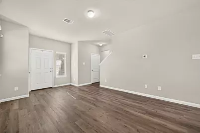 13405 Cannon Creek Court, Willis, TX 77378 - Photo 8