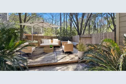 14 Valley Oaks Circle, The Woodlands, TX 77382 - Photo 16