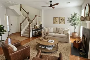 14 Valley Oaks Cir, The Woodlands, TX 77382 - Photo 1