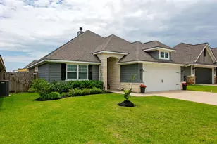 3425 Alsace Ct, Bryan, TX 77808 - Photo 2