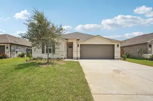 3300 Memorial Way, Texas City, TX 77591 - Photo 2