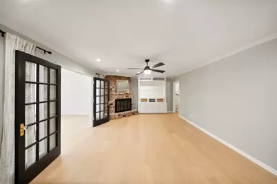 5354 Dumfries Drive, Houston, TX 77096 - Photo 20