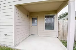 9602 Siano Pines Dr, Humble, TX 77396 - Photo 8