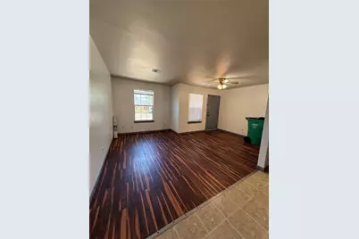 1303 A Edison Street, Baytown, TX 77520 - Photo 2