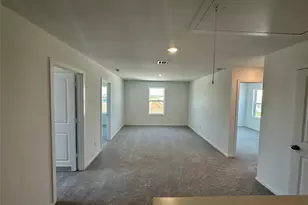 9210 Speckled Trout Dr, Baytown, TX 77521 - Photo 6