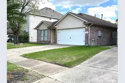 8903 Aspen Place Drive, Houston, TX 77071 - Photo 2