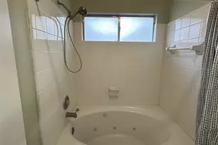 8903 Aspen Pl Dr, Houston, TX 77071 - Photo 12