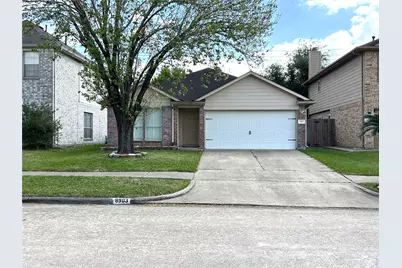 8903 Aspen Place Drive, Houston, TX 77071 - Photo 1