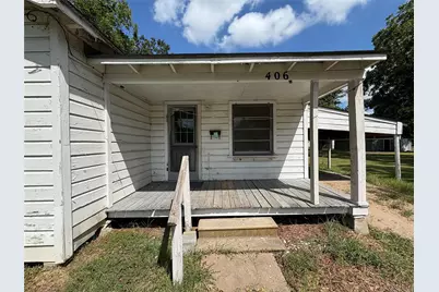 406 Omega, El Campo, TX 77437 - Photo 4