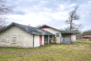8614 Fringewood Dr, Houston, TX 77028 - Photo 2