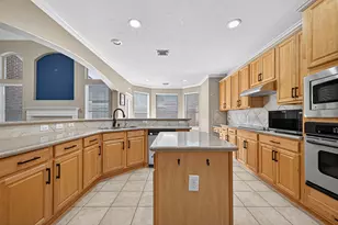 12823 Mossy Ledge Dr, Tomball, TX 77377 - Photo 18