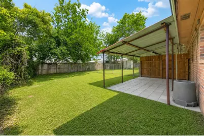 406 W Oak Street, Highlands, TX 77562 - Photo 40